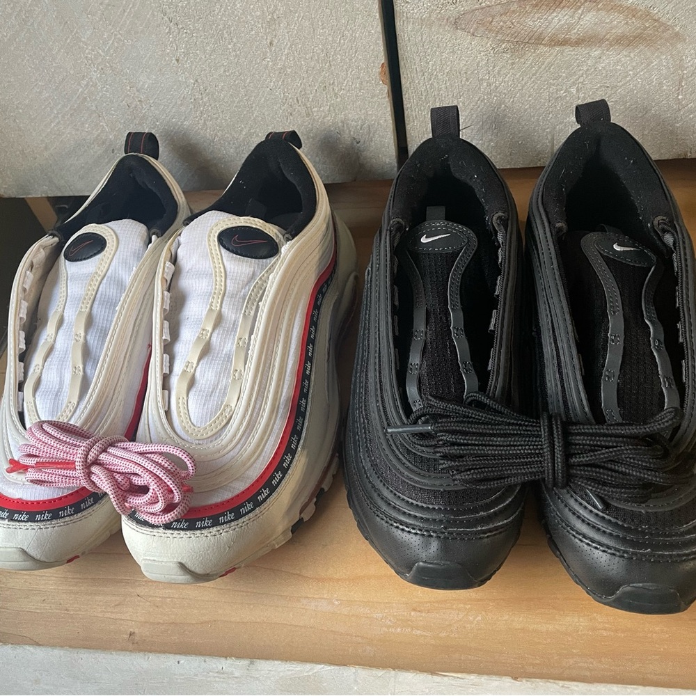 2 Nike Air Max 97 - White and Black